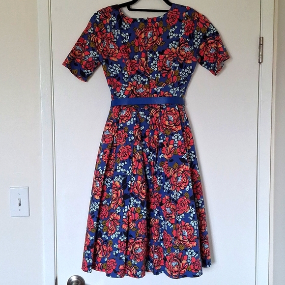 Modcloth XS Floral Fit & Flare Dress - Picture 2 of 5